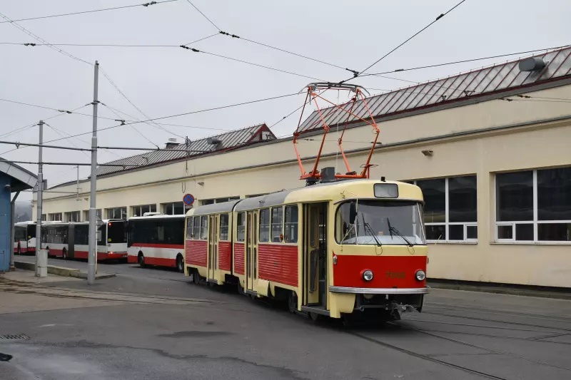 2022 10 11 10 29 10 800 800 2 zrenovovana tram k2 b