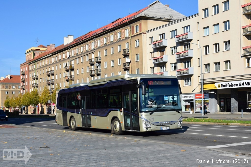 2017 11 04@@5E8 8974@Havířov, ul. Hlavní třída