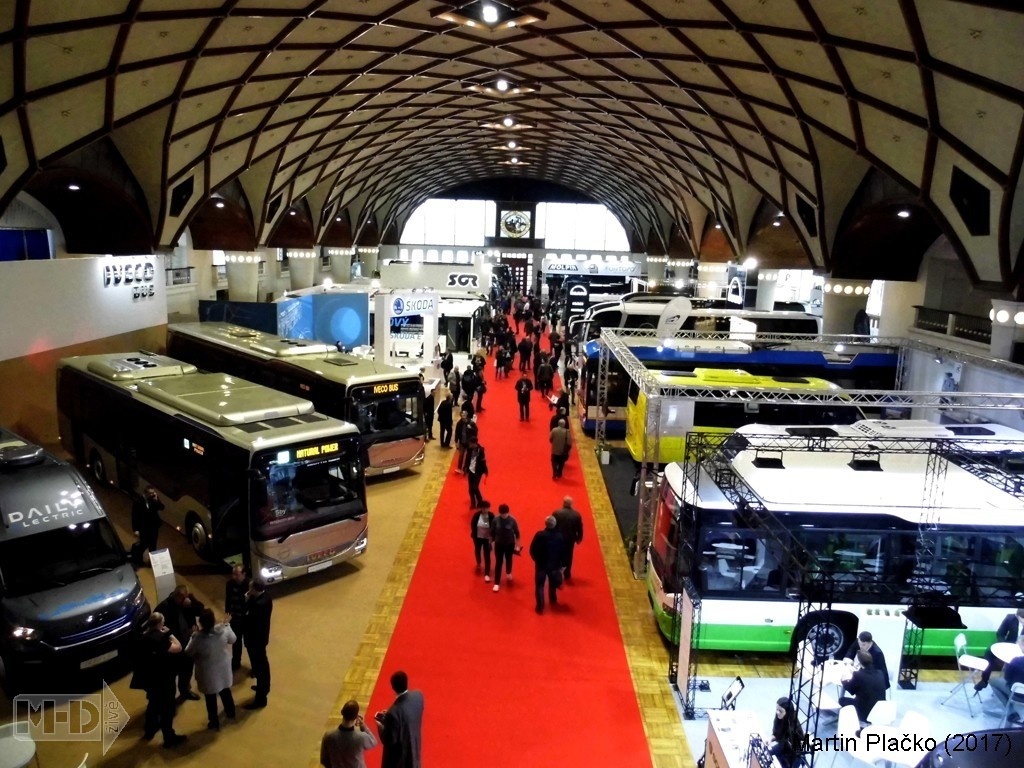 22.11.2017   Pohled na vystavovatele veletrhu Czechbus