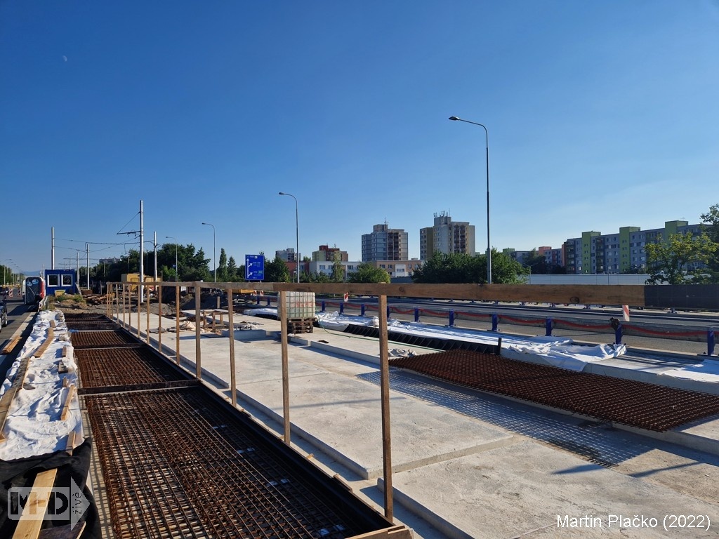 5.8.2022   Rekonstrukce mostu na ul. Plzeňské (2)